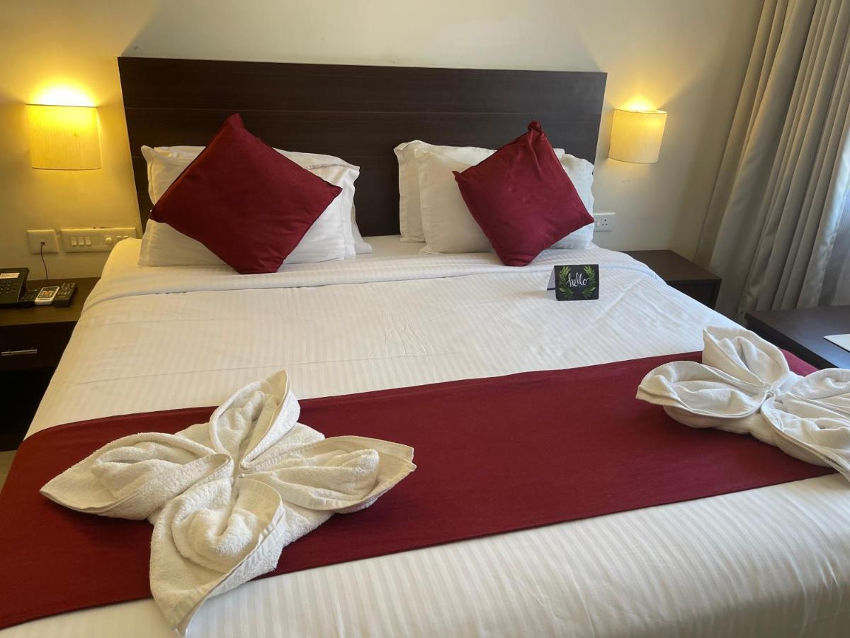 Hotel Yamuna Adur Экстерьер фото