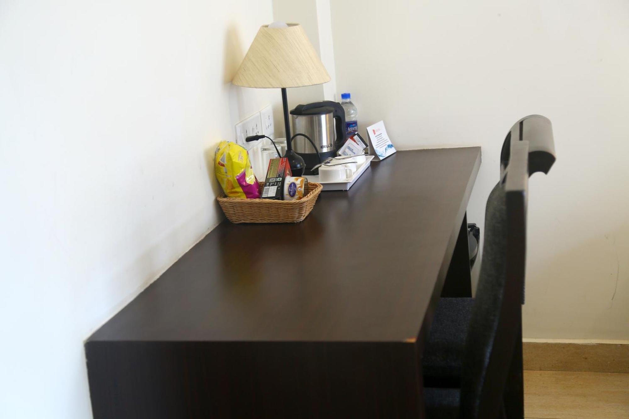 Hotel Yamuna Adur Экстерьер фото