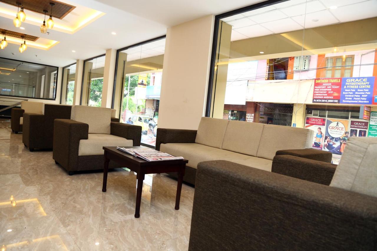 Hotel Yamuna Adur Экстерьер фото
